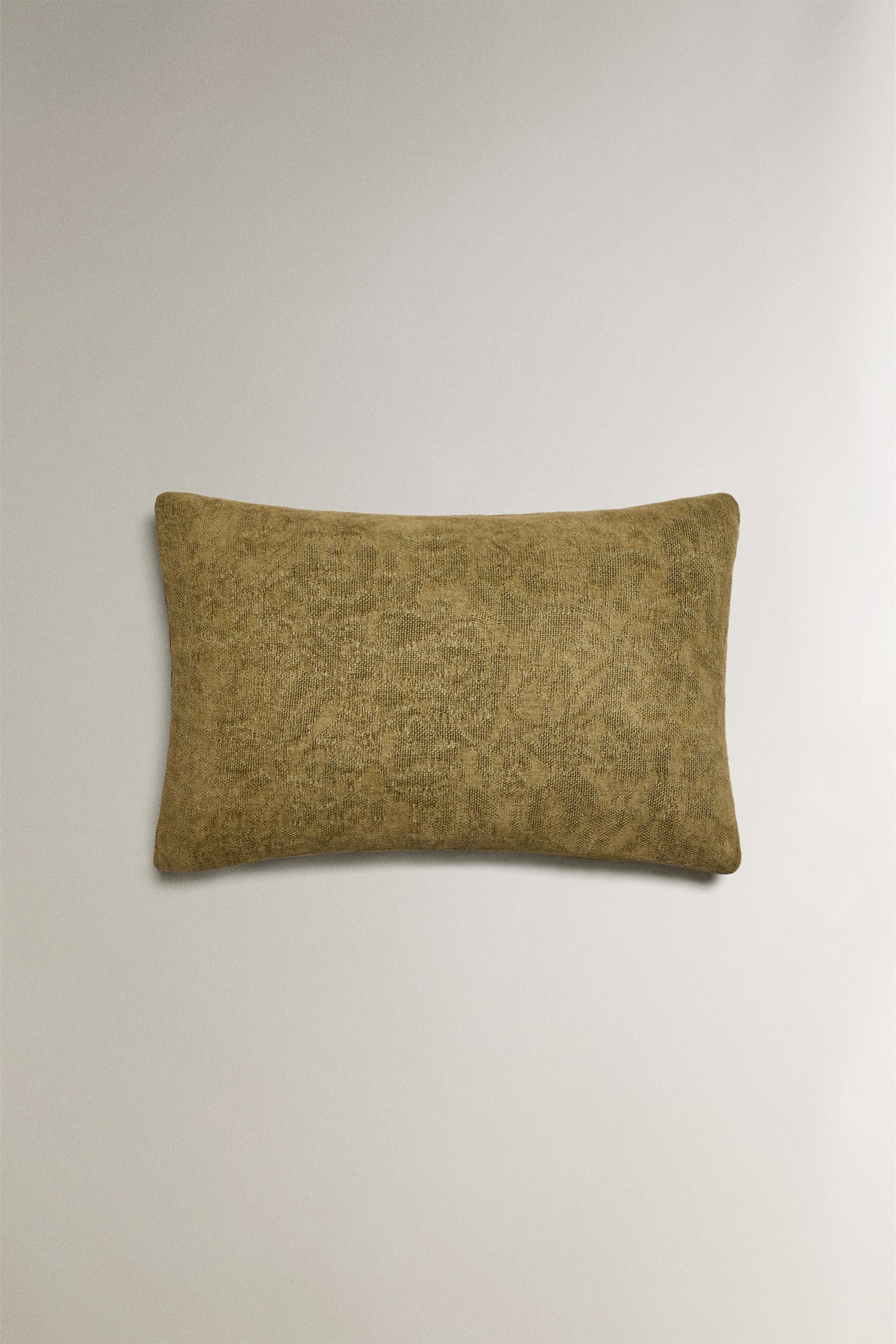 JACQUARD CHENILLE THROW PILLOW COVER